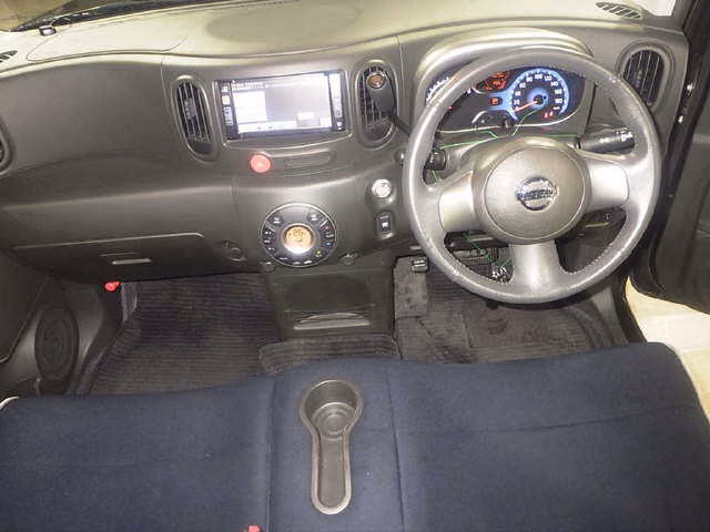 NISSAN CUBE