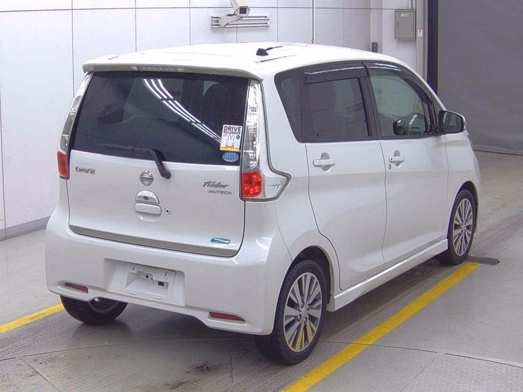 NISSAN DAYZ