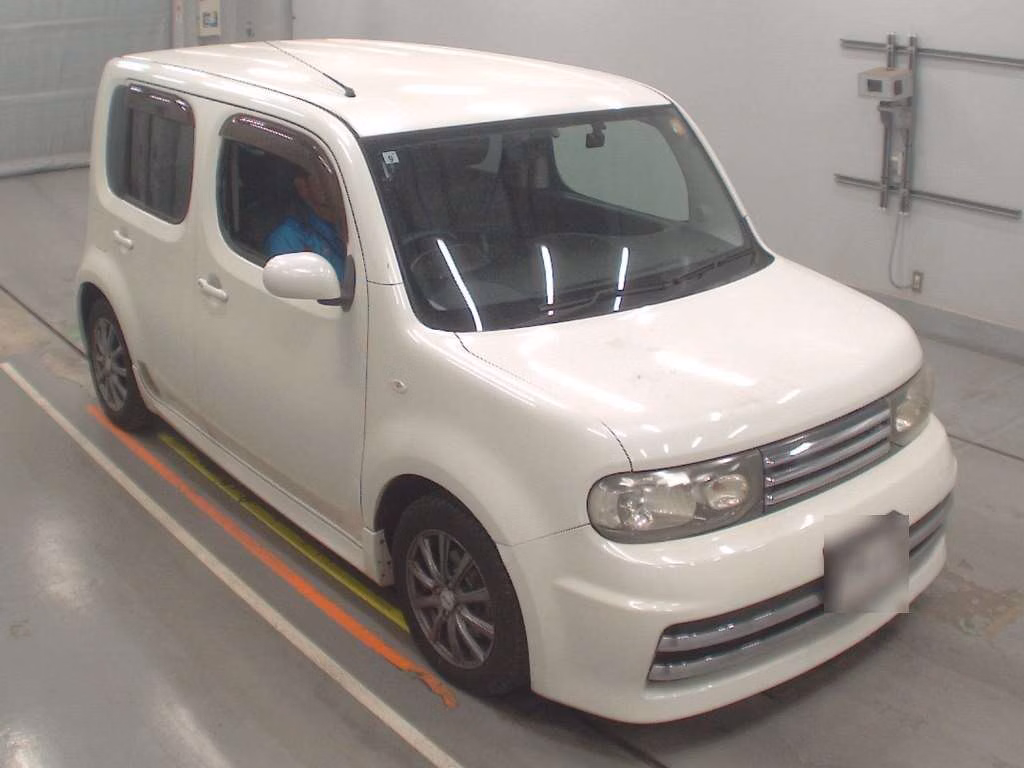 NISSAN CUBE