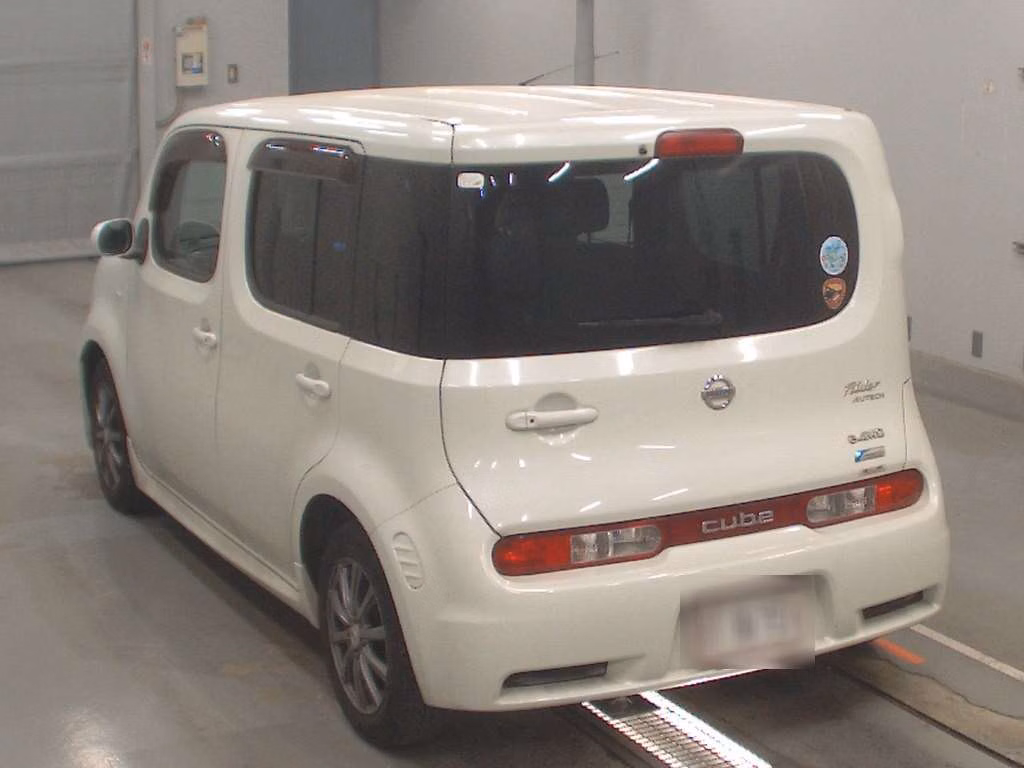 NISSAN CUBE