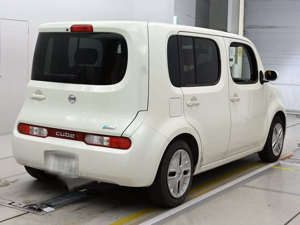 NISSAN CUBE