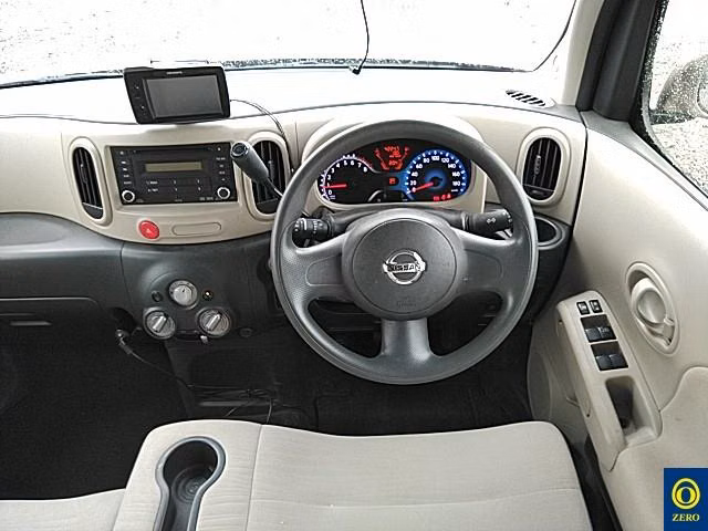 NISSAN CUBE