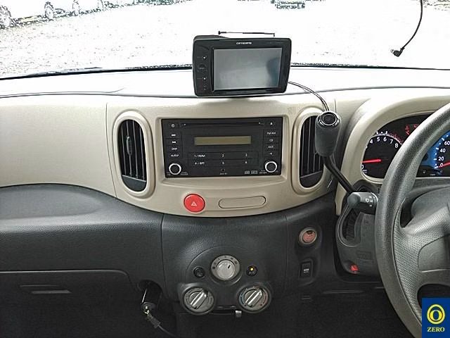 NISSAN CUBE