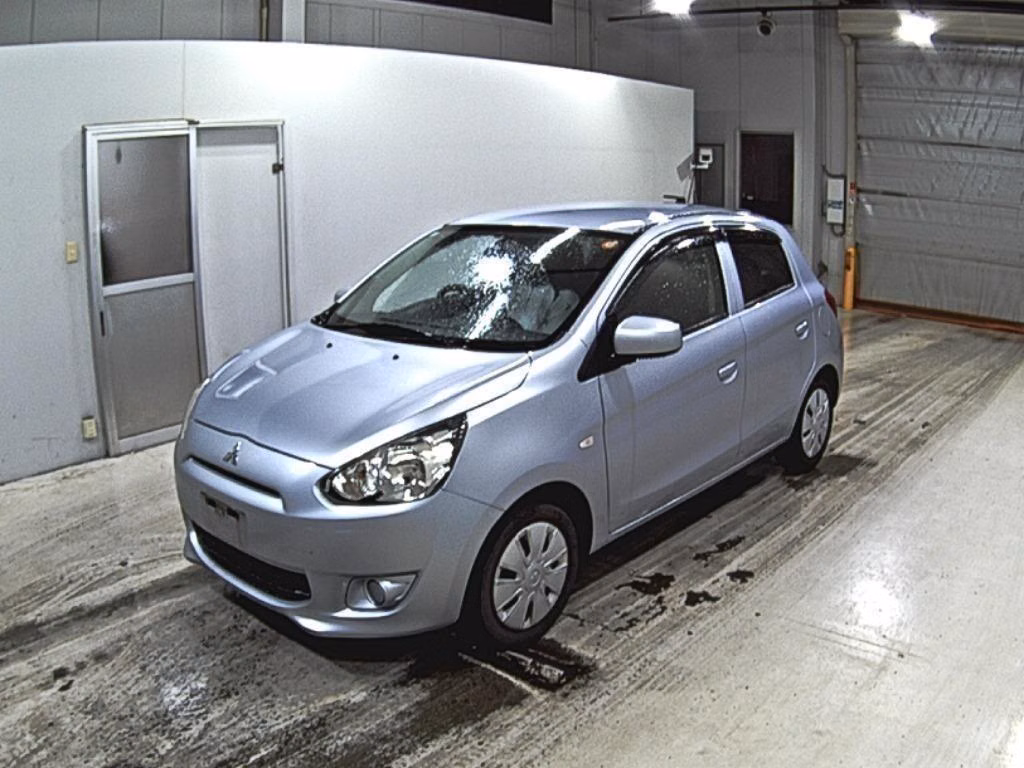 MITSUBISHI MIRAGE