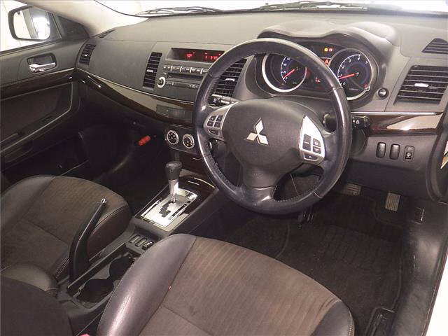 MITSUBISHI GALANT FORTIS