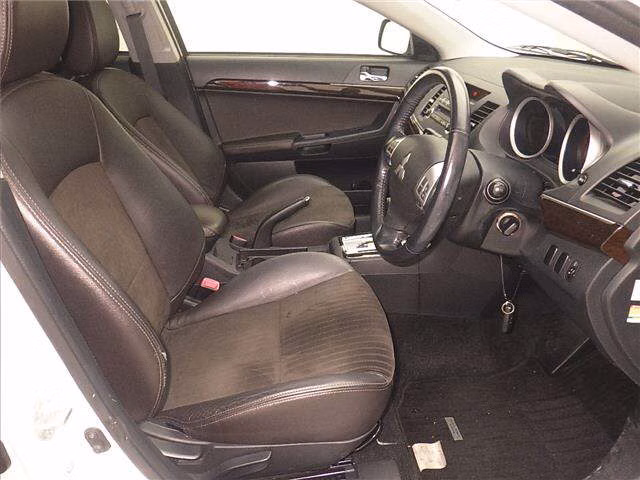 MITSUBISHI GALANT FORTIS