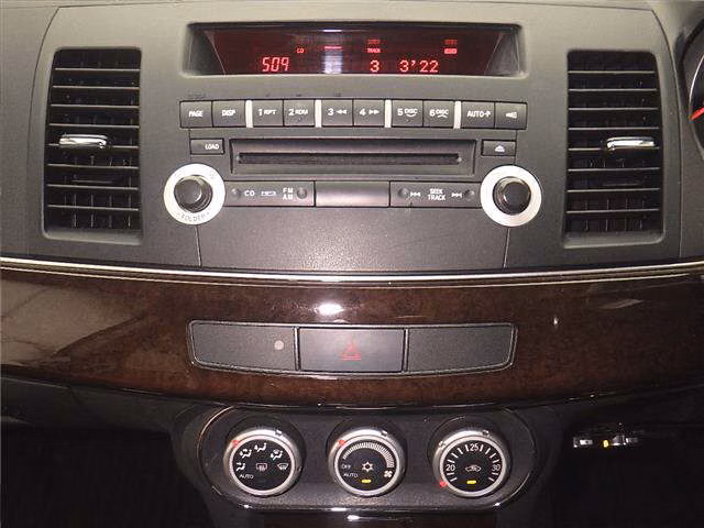 MITSUBISHI GALANT FORTIS