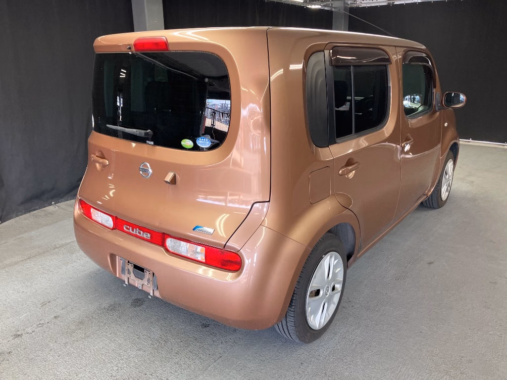 NISSAN CUBE