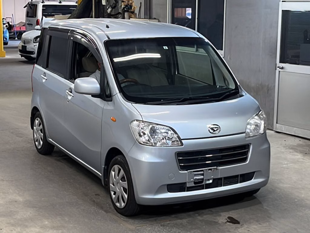 DAIHATSU TANTO EXE