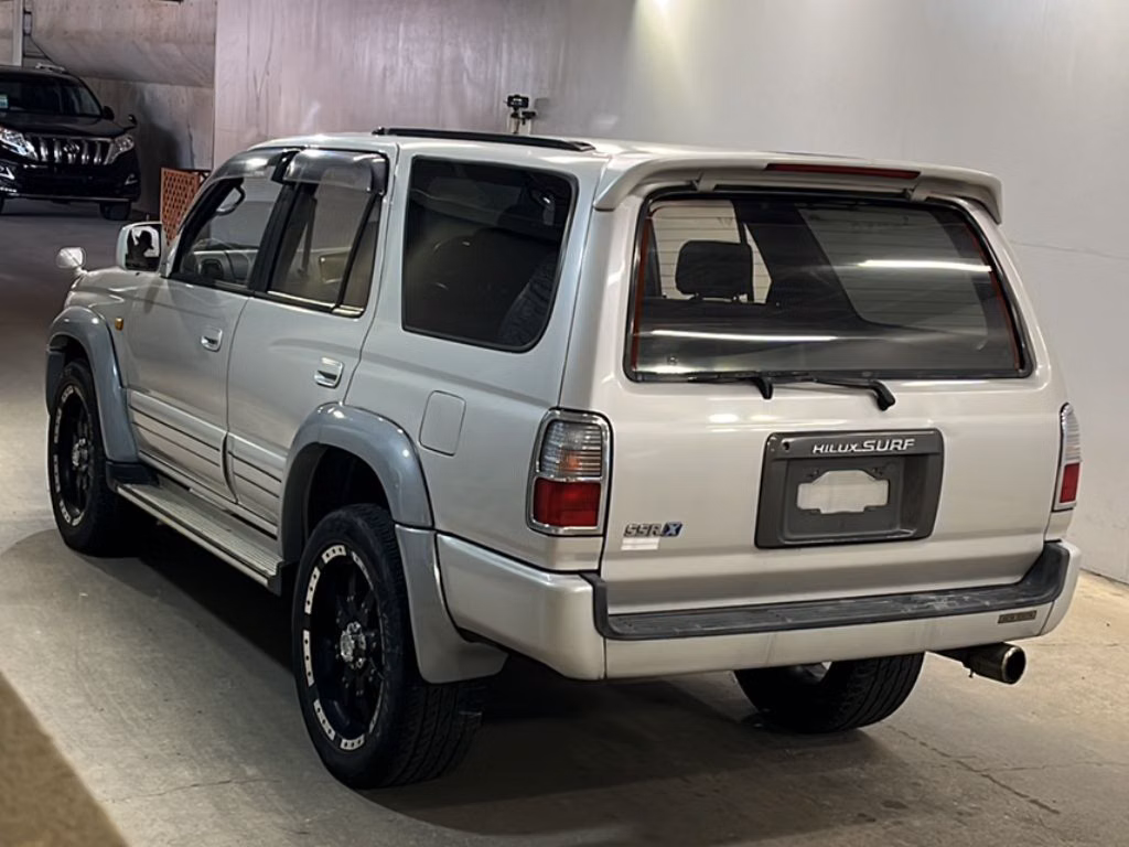 TOYOTA HILUX SURF
