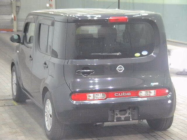 NISSAN CUBE