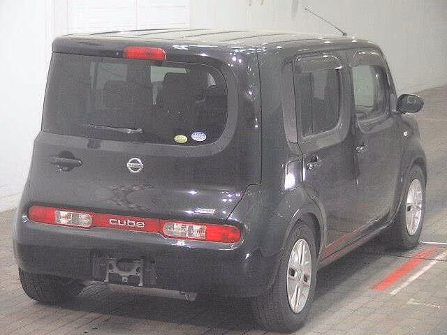 NISSAN CUBE