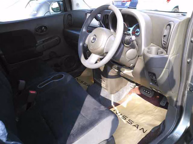 NISSAN CUBE