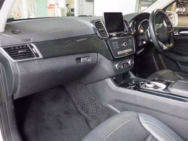 MERCEDES-BENZ M-CLASS
