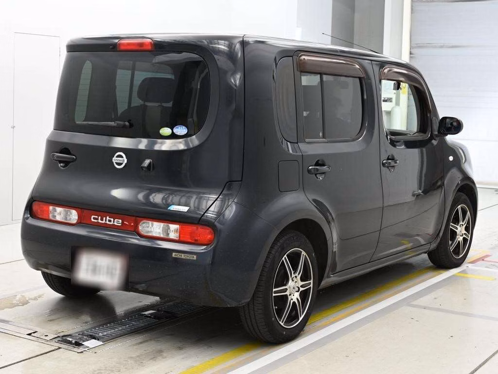 NISSAN CUBE