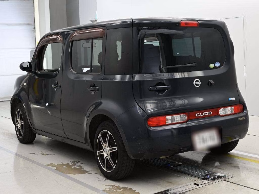 NISSAN CUBE