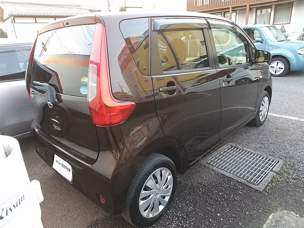 NISSAN DAYZ