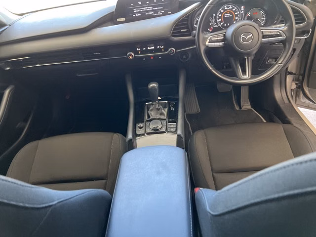 MAZDA MAZDA3