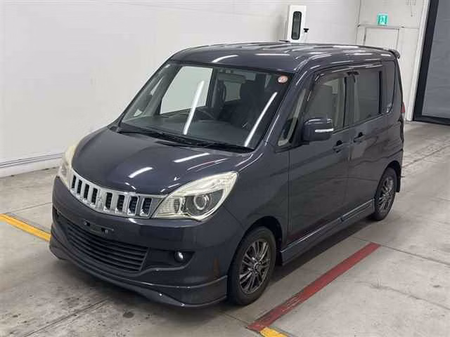 MITSUBISHI DELICA D:2