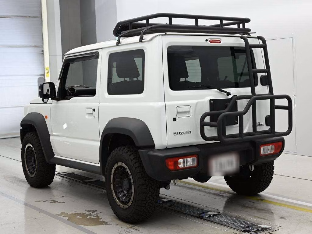 SUZUKI JIMNY SIERRA