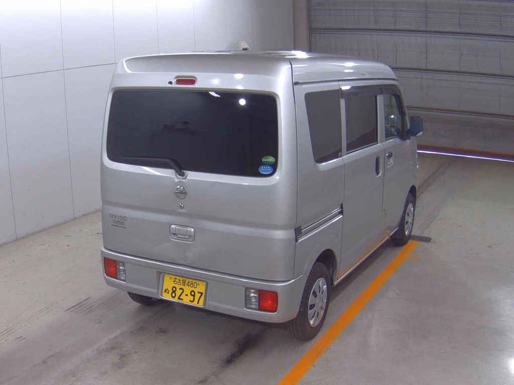 NISSAN NV100 CLIPPER