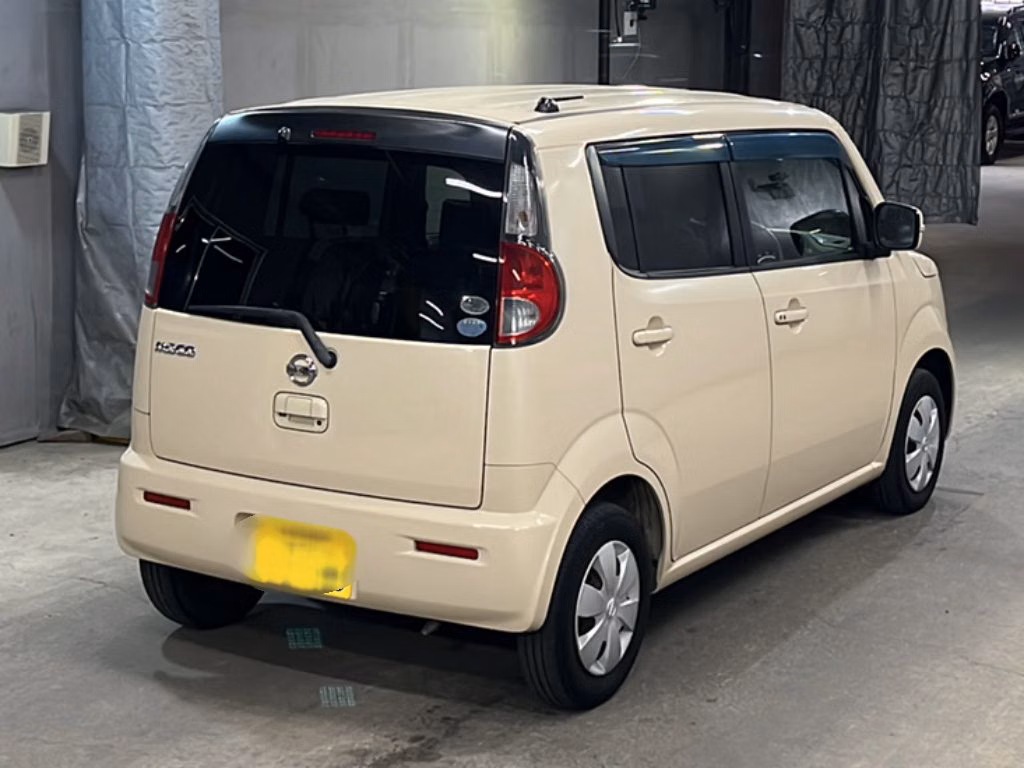 NISSAN MOCO