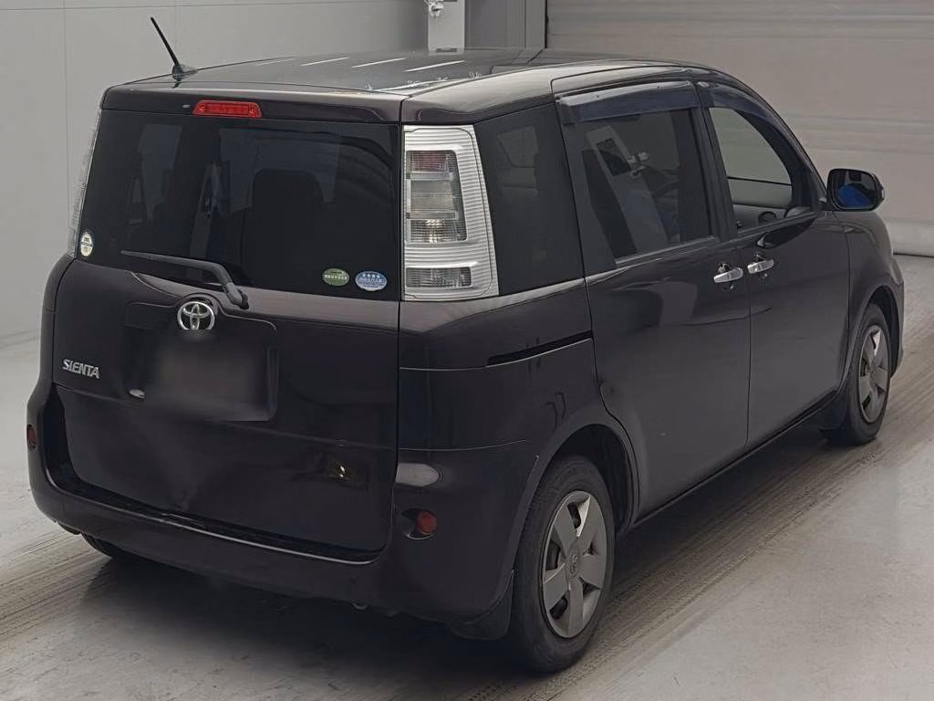 TOYOTA SIENTA