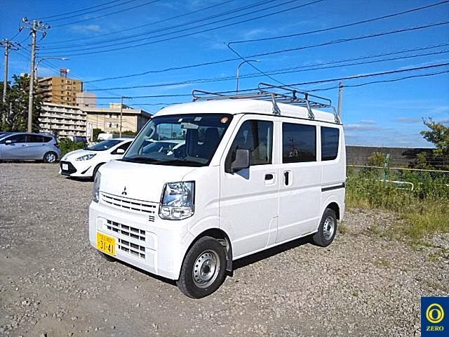 MITSUBISHI MINICAB