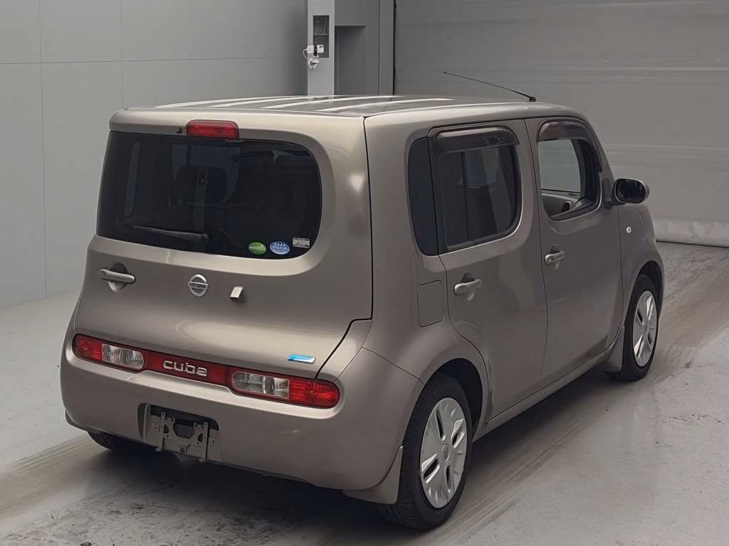 NISSAN CUBE