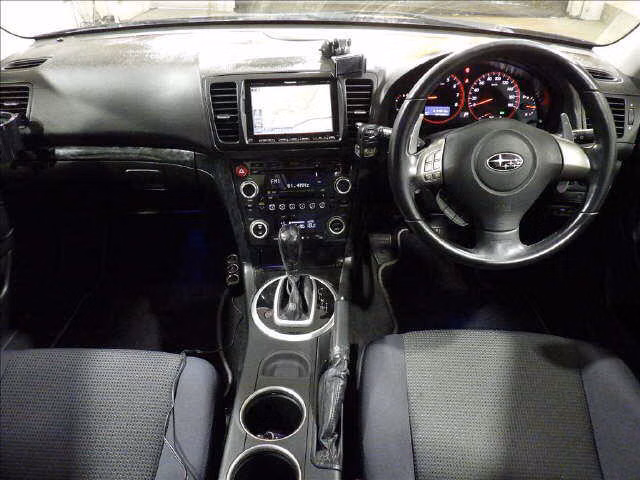 SUBARU LEGACY B4