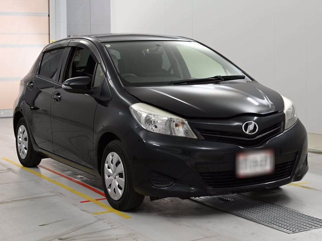 TOYOTA VITZ