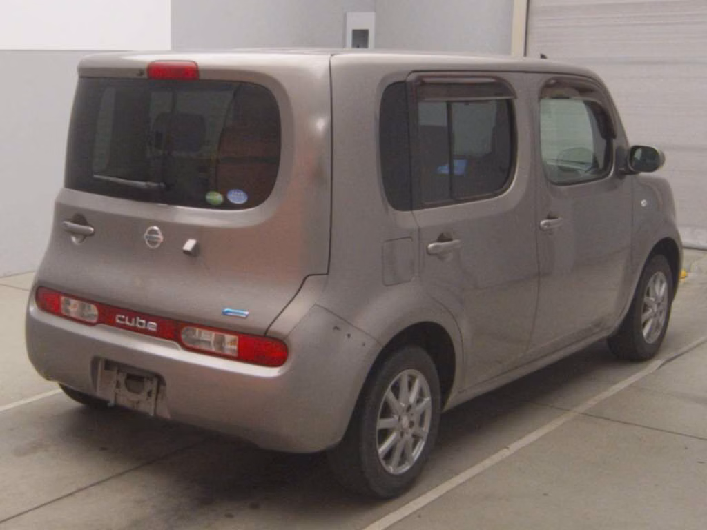NISSAN CUBE