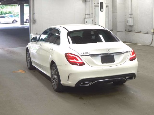 MERCEDES-BENZ C-CLASS