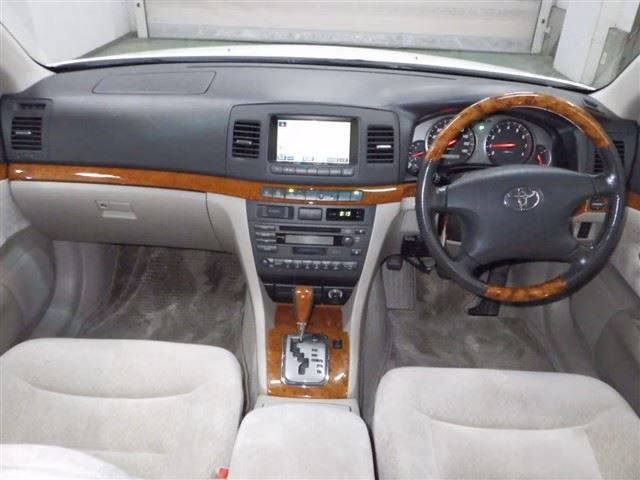 TOYOTA MARK II