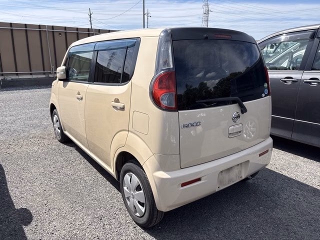 NISSAN MOCO