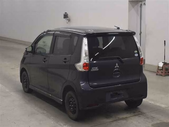 MITSUBISHI EK CUSTOM