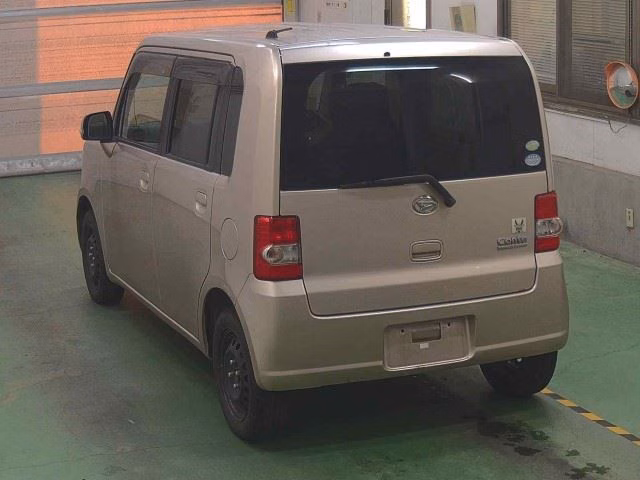 DAIHATSU MOVE CONTE