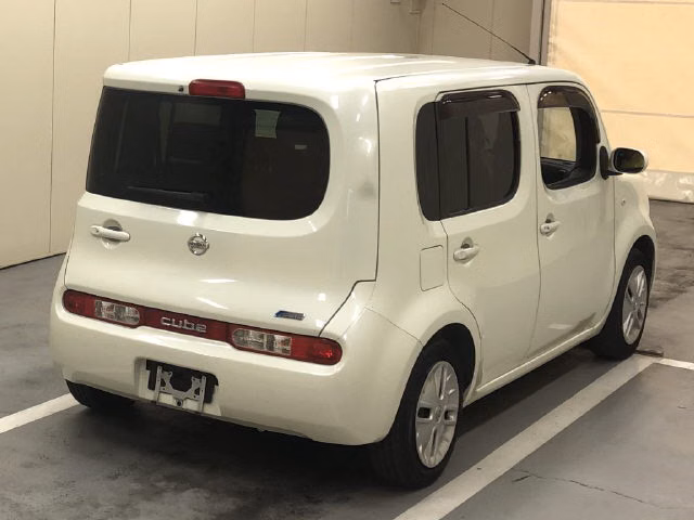 NISSAN CUBE
