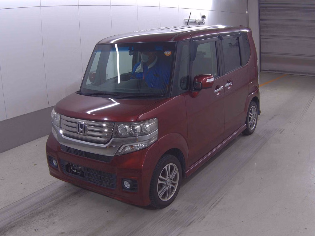 HONDA N-BOX