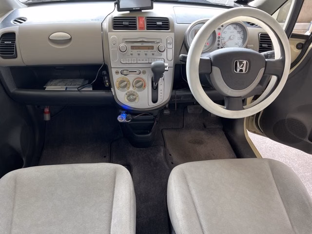 HONDA LIFE