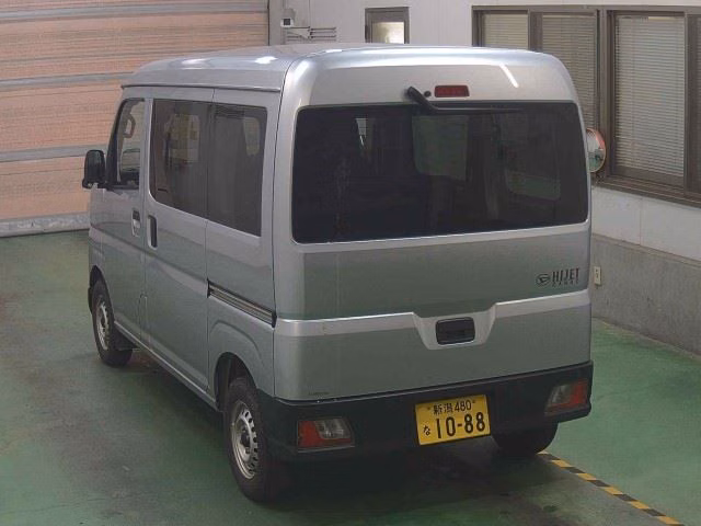 DAIHATSU ATRAI