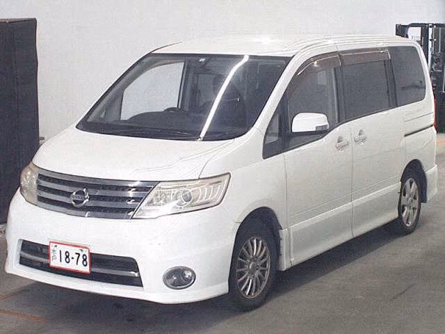 NISSAN SERENA