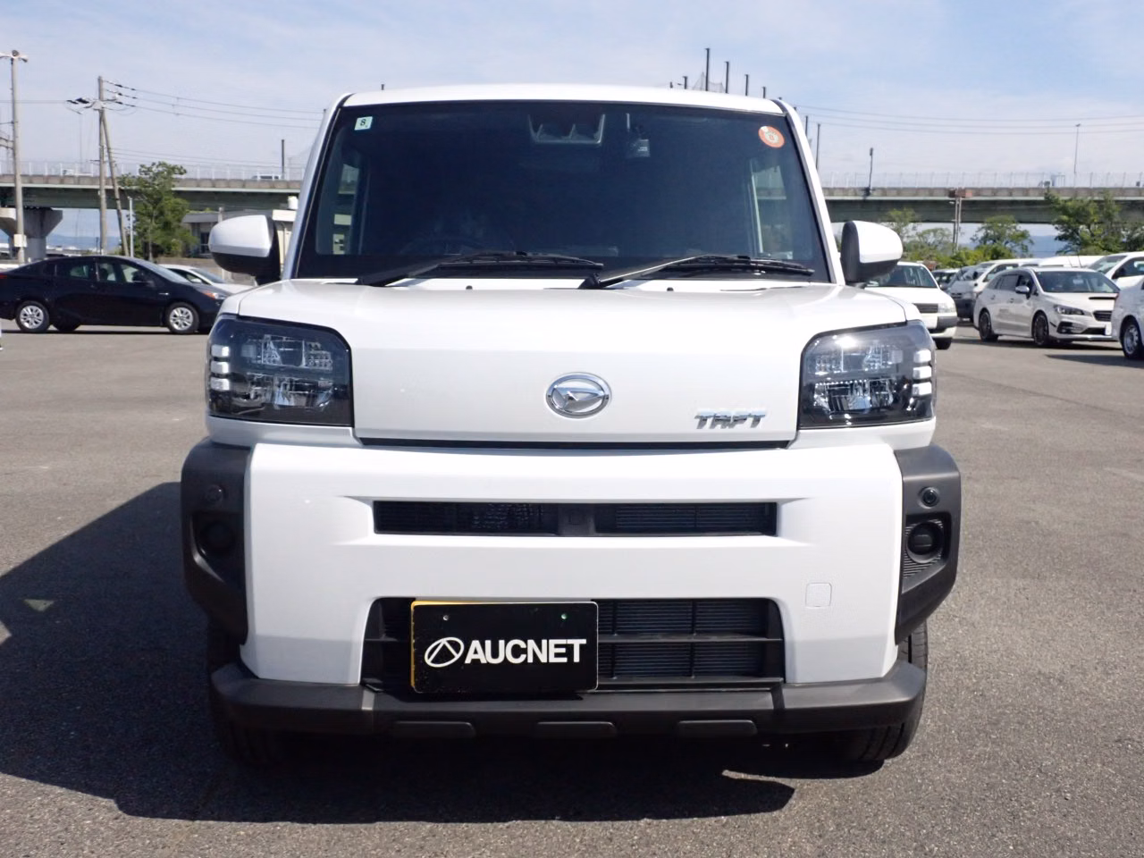 DAIHATSU TAFT