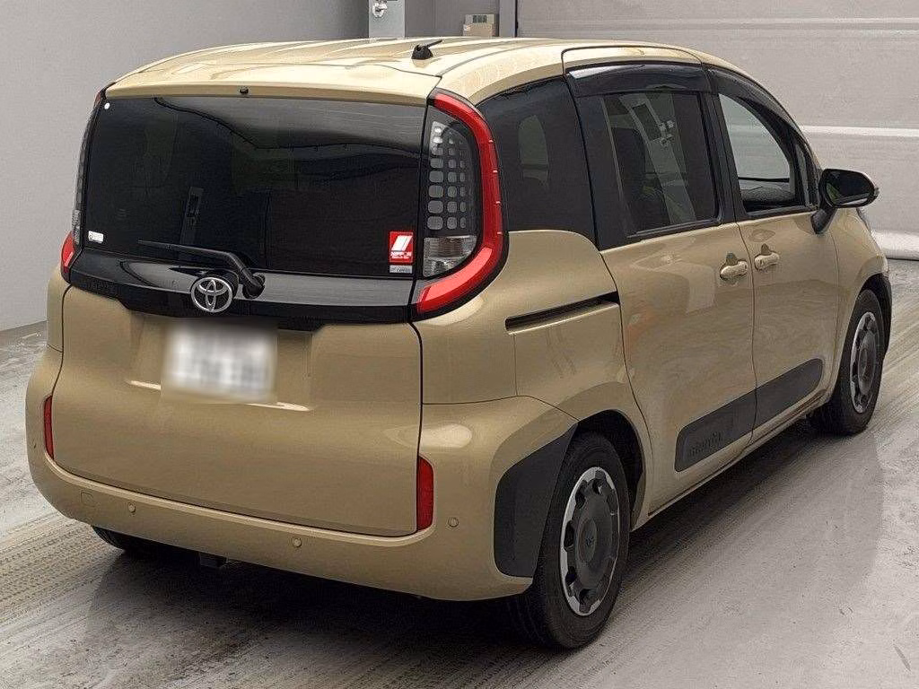 TOYOTA SIENTA