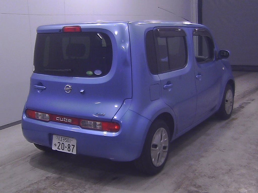 NISSAN CUBE