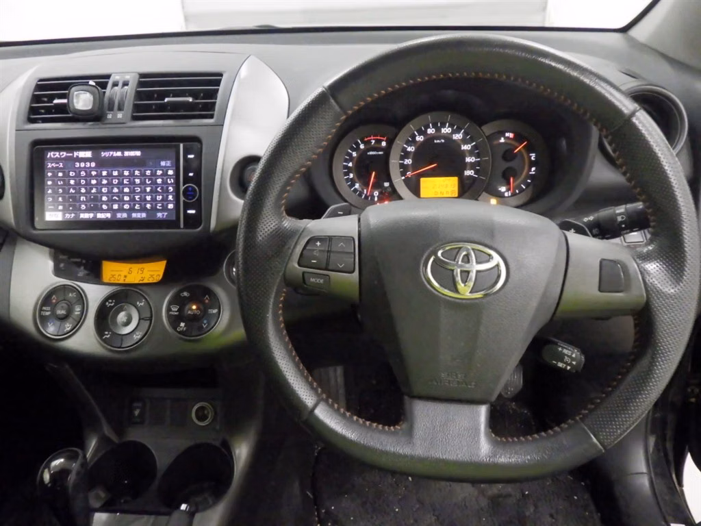 TOYOTA VANGUARD