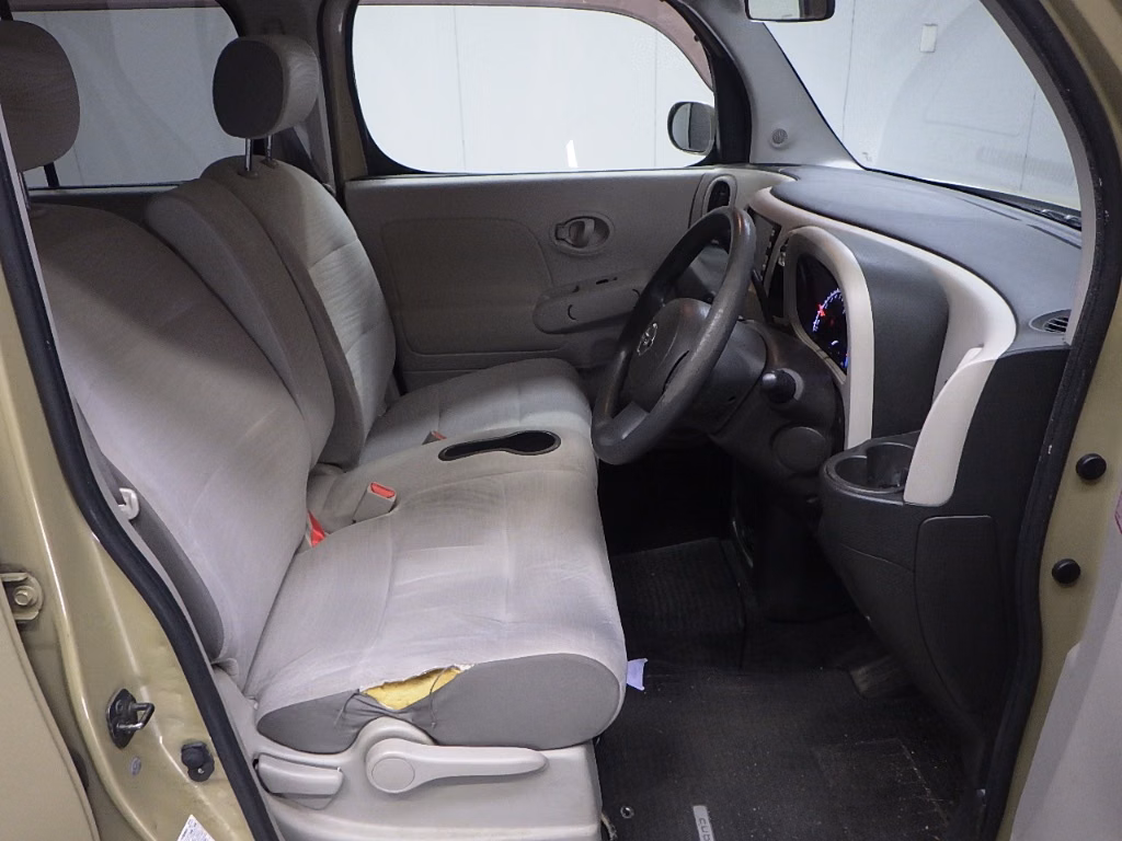 NISSAN CUBE