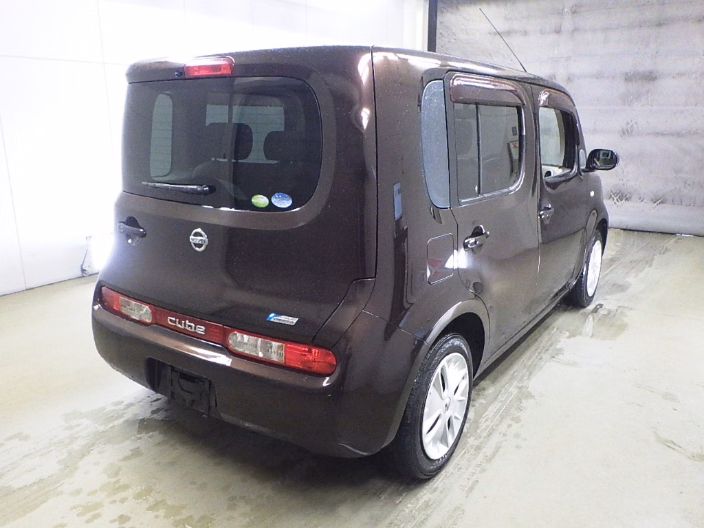 NISSAN CUBE