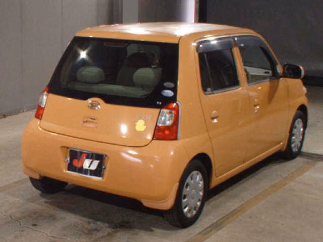 DAIHATSU ESSE