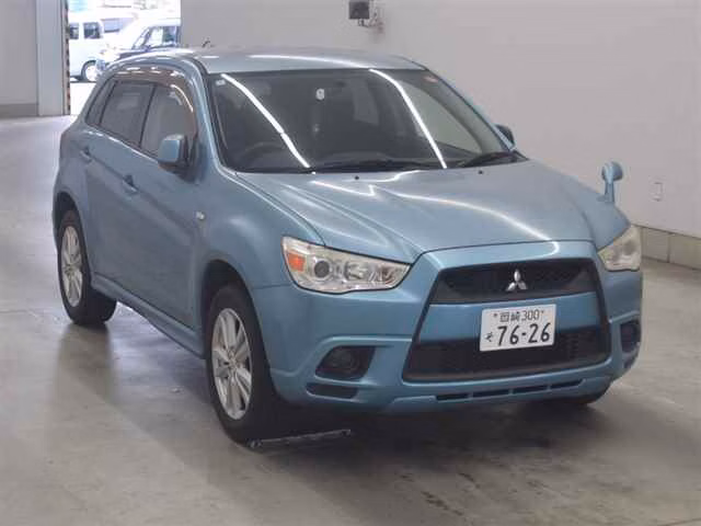 MITSUBISHI RVR